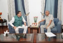मुख्यमंत्री धामी से पूर्व सीएम विजय बहुगुणा ने शिष्टाचार भेंट