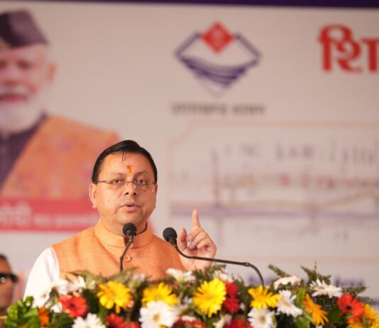 मुख्यमंत्री धामी ने हरिद्वार गंगा कॉरिडोर के अंतर्गत लगभग 235 करोड़ रुपये की चार महत्वपूर्ण परियोजनाओं का किया भूमि पूजन एवं शिलान्यास