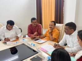 शिकायती प्रकरणों पर आयोग अध्यक्ष संजय नेगी ने की सुनवाई
