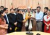 सीएम धामी के जन्मदिवस पर मुख्यमंत्री आवास में उमड़ा आत्मीयता का माहौल