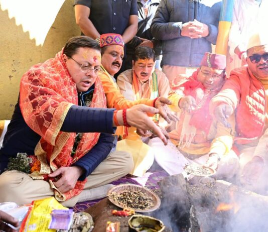 भगवान बदरीविशाल से प्रदेश की सुख-समृद्धि एवं खुशहाली की कामना की