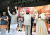 सीएम धामी शामिल हुए कैबिनेट मंत्री सतपाल महाराज के जन्मदिवस समारोह में