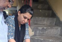अवैध वसूली मामले में प्रशासन ने की बड़ी कार्यवाही, चार जन सेवा केंद्र सील