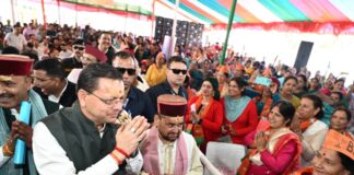 मुख्यमंत्री ने उत्तरकाशी में सेवा ज्योति कलश यात्रा एवं सेवा संकल्प सभा में किया प्रतिभाग