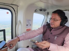 बाजपुर में हुई भीषण ओलावृष्टि, सूचना मिलते ही प्रभावित किसानों के बीच पहुंचे मुख्यमंत्री धामी