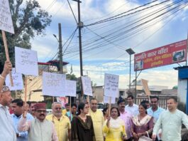 कांग्रेस के कथित दलित-विरोधी बयानों के विरोध में भाजपा अनुसूचित मोर्चा ने किया पुतला दहन
