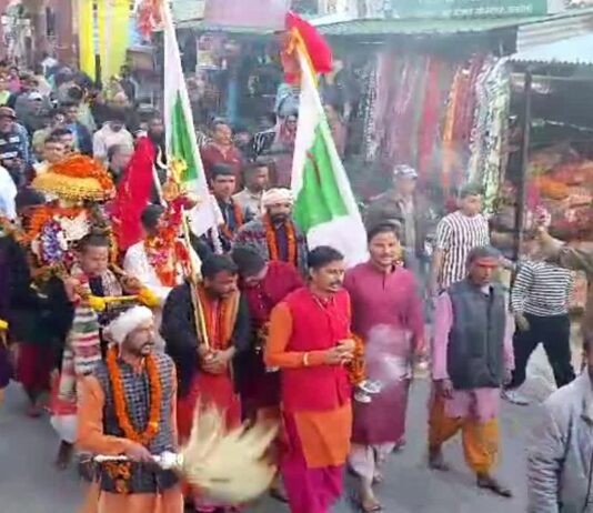 रुद्रनाथ की उत्सव डोली पहुंची गोपीनाथ मंदिर