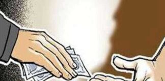 दस हजार की रिश्वत लेते रंगे हाथ महिला एएसआई गिरफ्तार